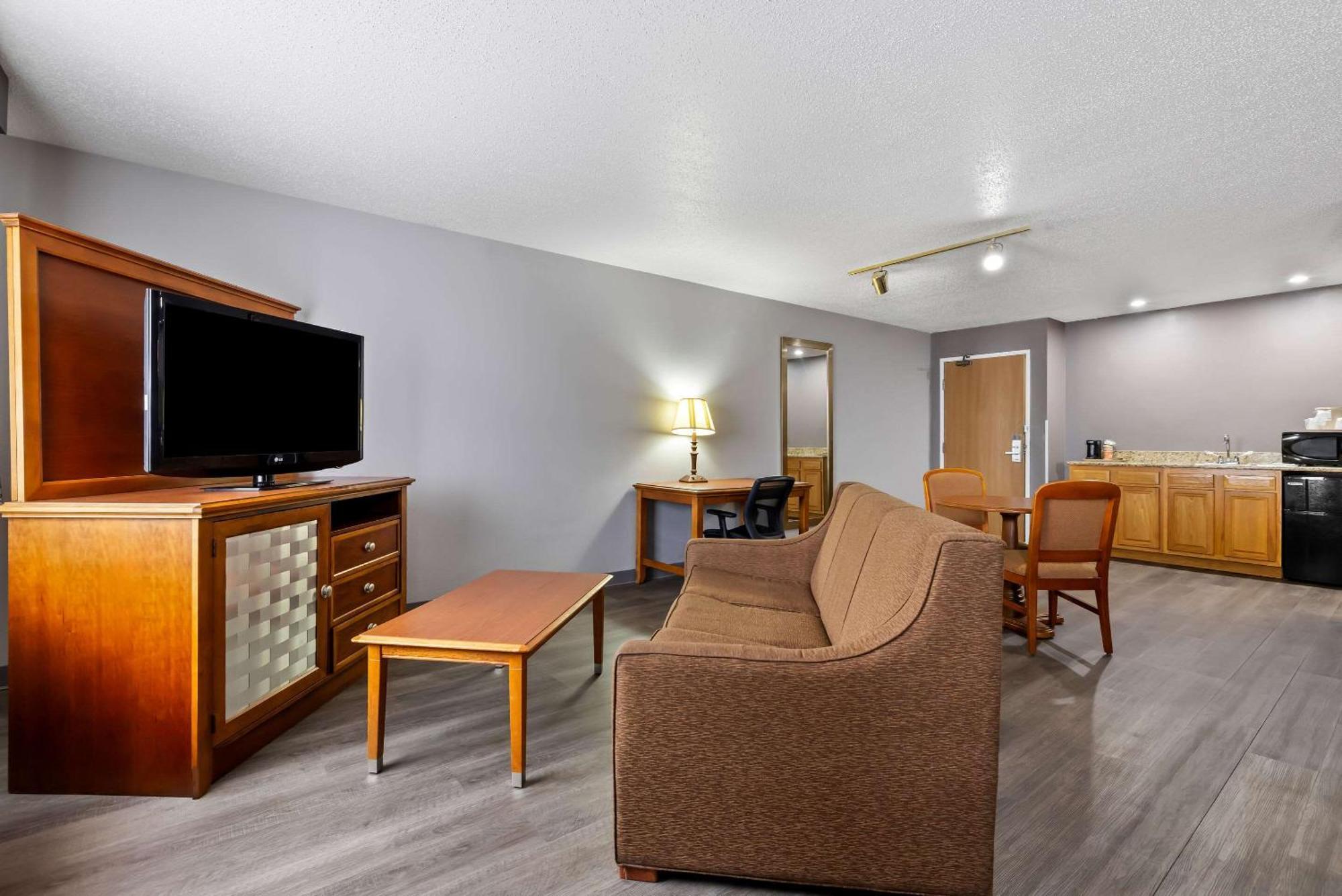 Quality Inn Near Monument Health Rapid City Hospital Zewnętrze zdjęcie