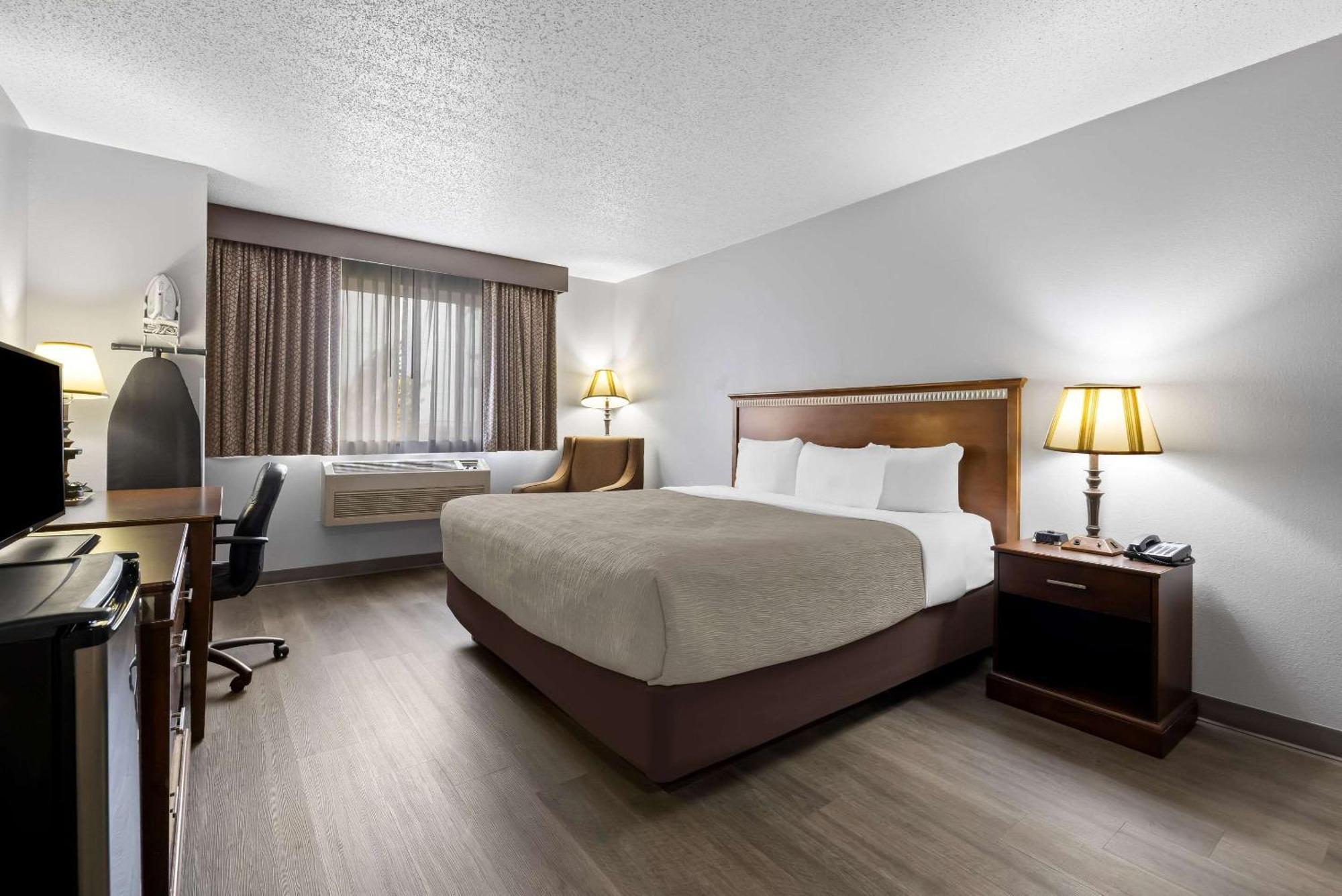 Quality Inn Near Monument Health Rapid City Hospital Zewnętrze zdjęcie